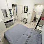 Apto Completo Quadra Praia Posto 06 Arpoador