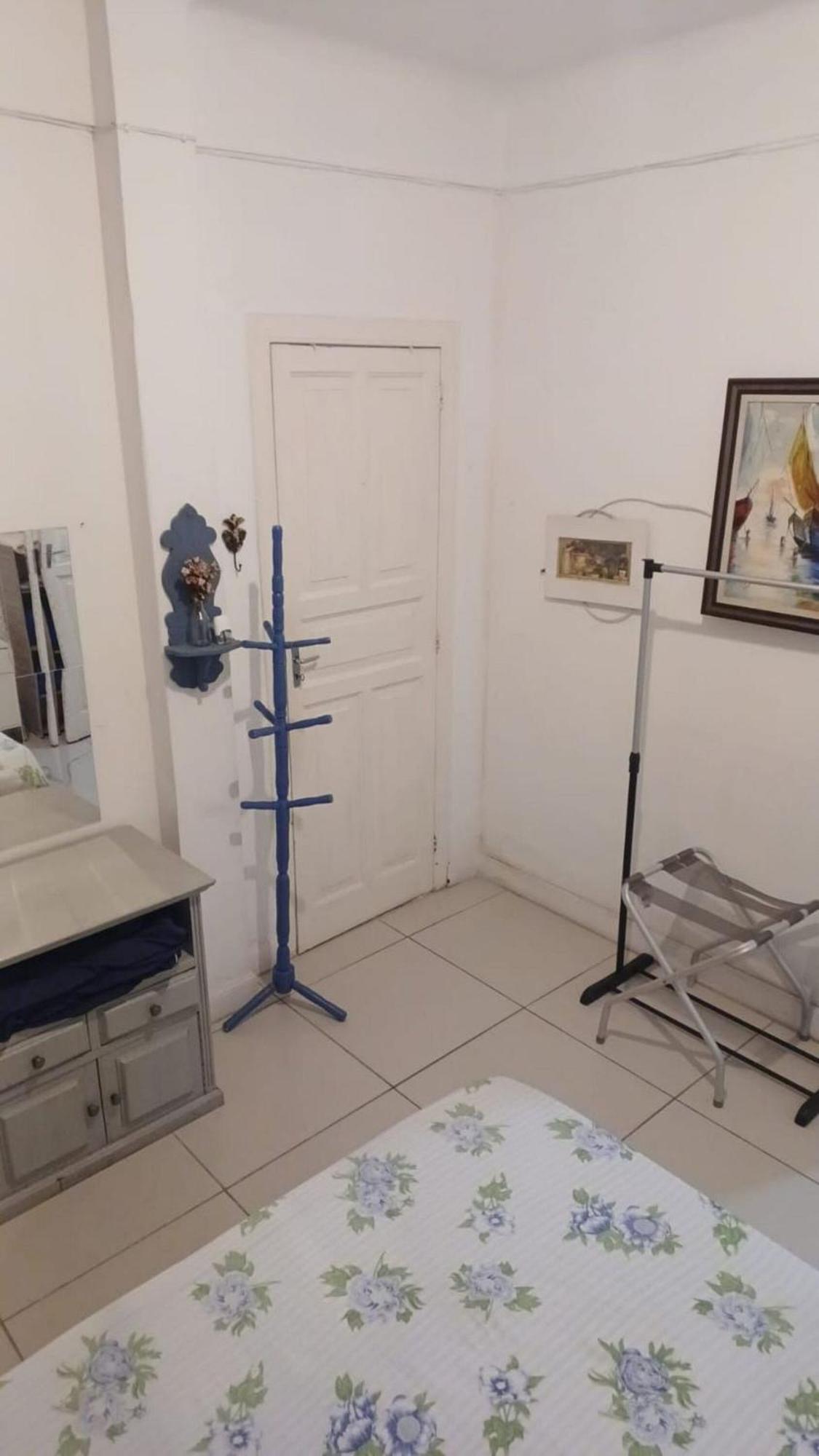 Apto Completo Quadra Praia Posto 06 Arpoador *